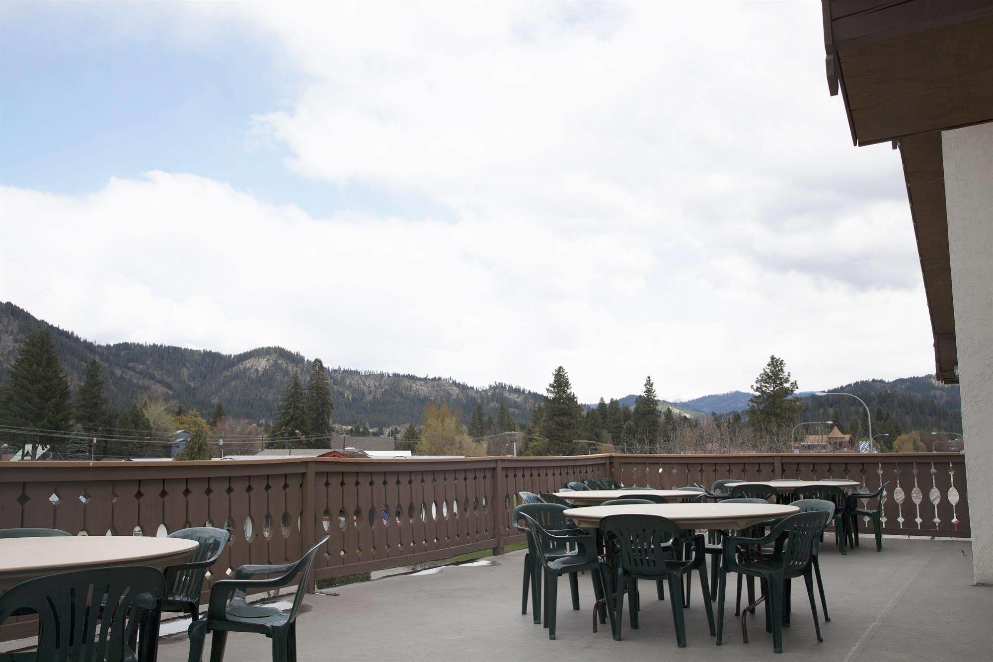 Fairbridge Inn & Suites Leavenworth Bagian luar foto